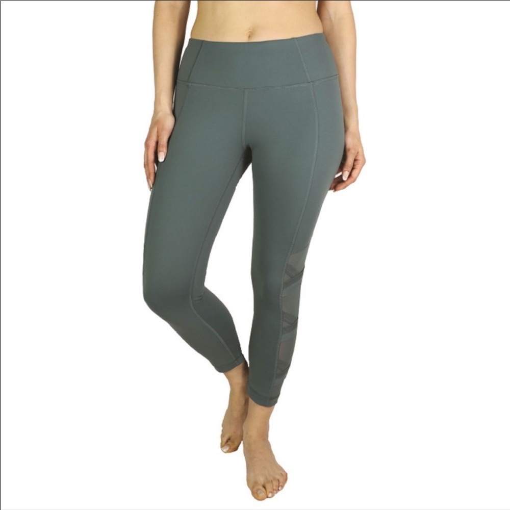 Active life cropped leggings - Picture 3 of 8
